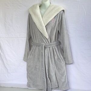 Cozy Victoria’s Secret Robe